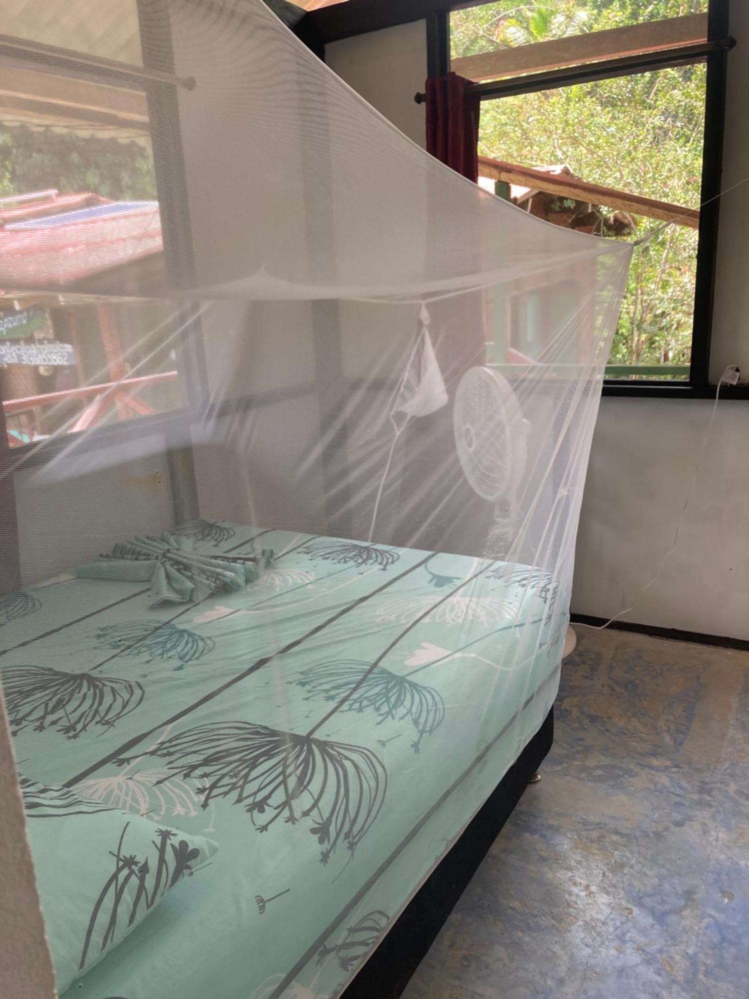 Hostal El Chileno Sapzurro Exterior foto